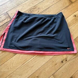 Nike Black & Pink Athletic Skort (Built-In Shorts)